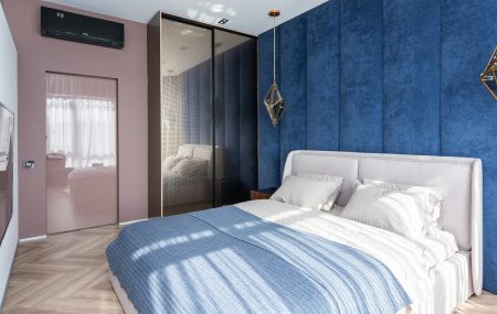 Arranging a room with blue walls